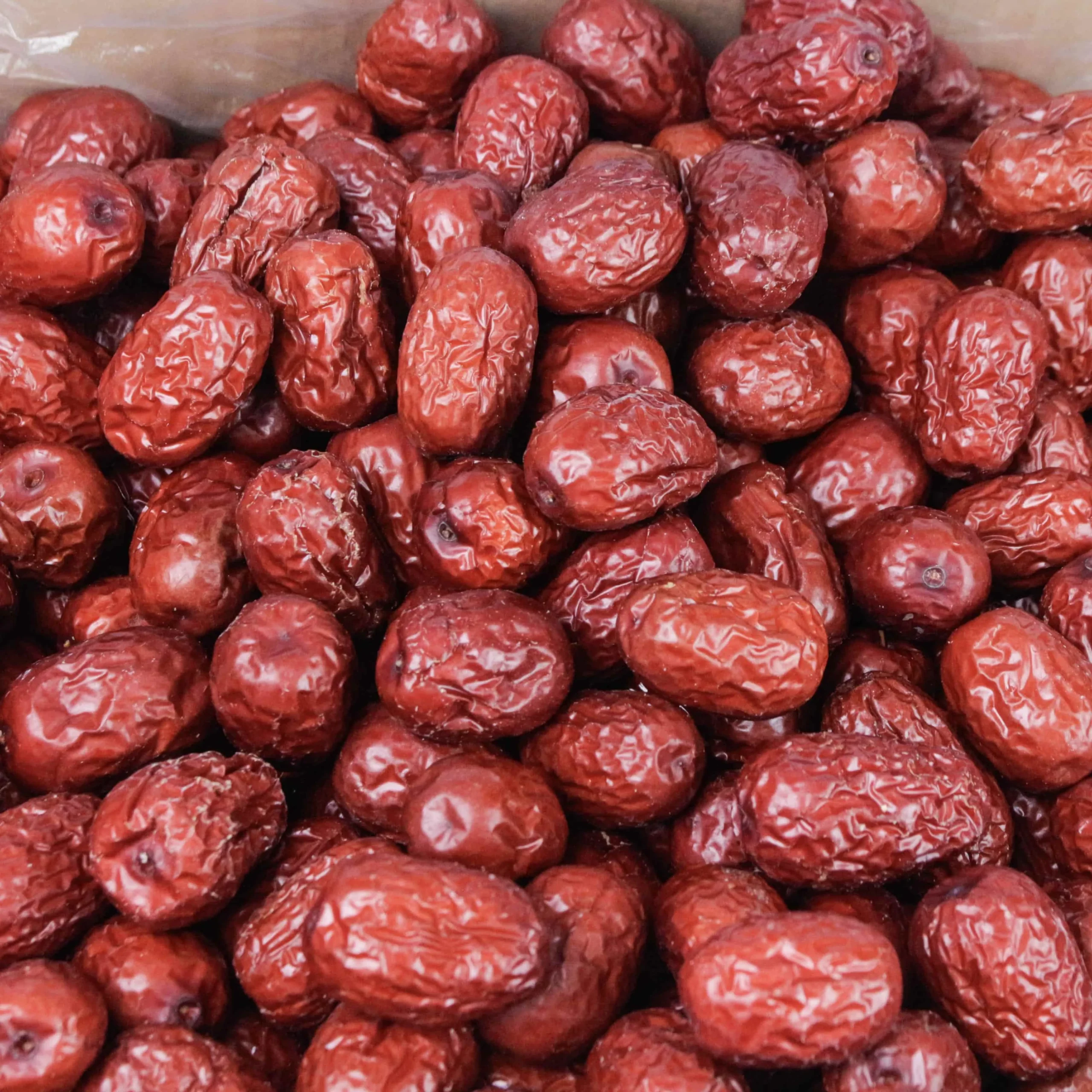 Red Jujube (16–18 pieces / 100g) Wholesale price: 10kg carton