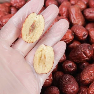 Alternative view of Selected red jujube (16–18 fruits / 100g) – Wholesale box 10kg
